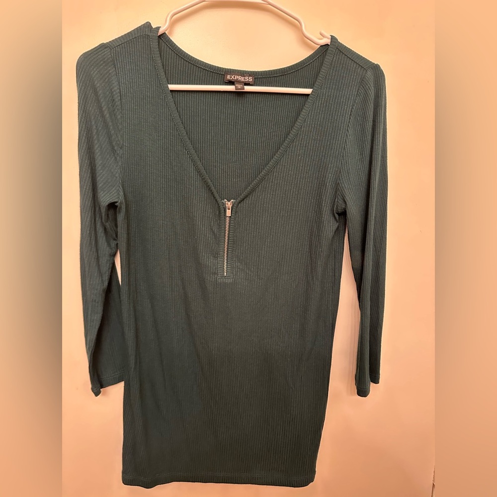 Express Teal Ribbed V-Neck Top